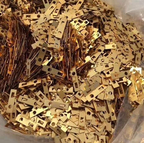 銠廢料中的純度和雜質含量如何影響價格？